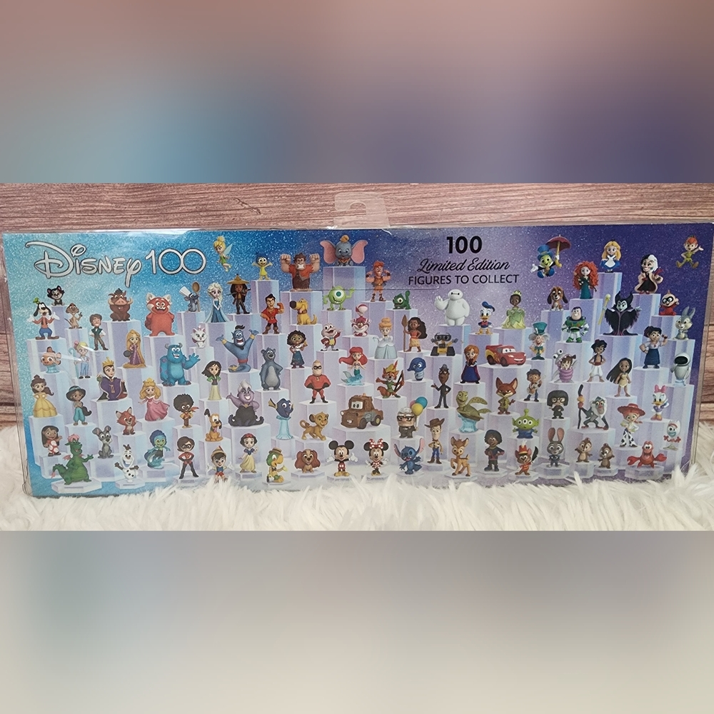 Disney 100 Year's Love Collector Character Figure Set Limited Edition 8pc